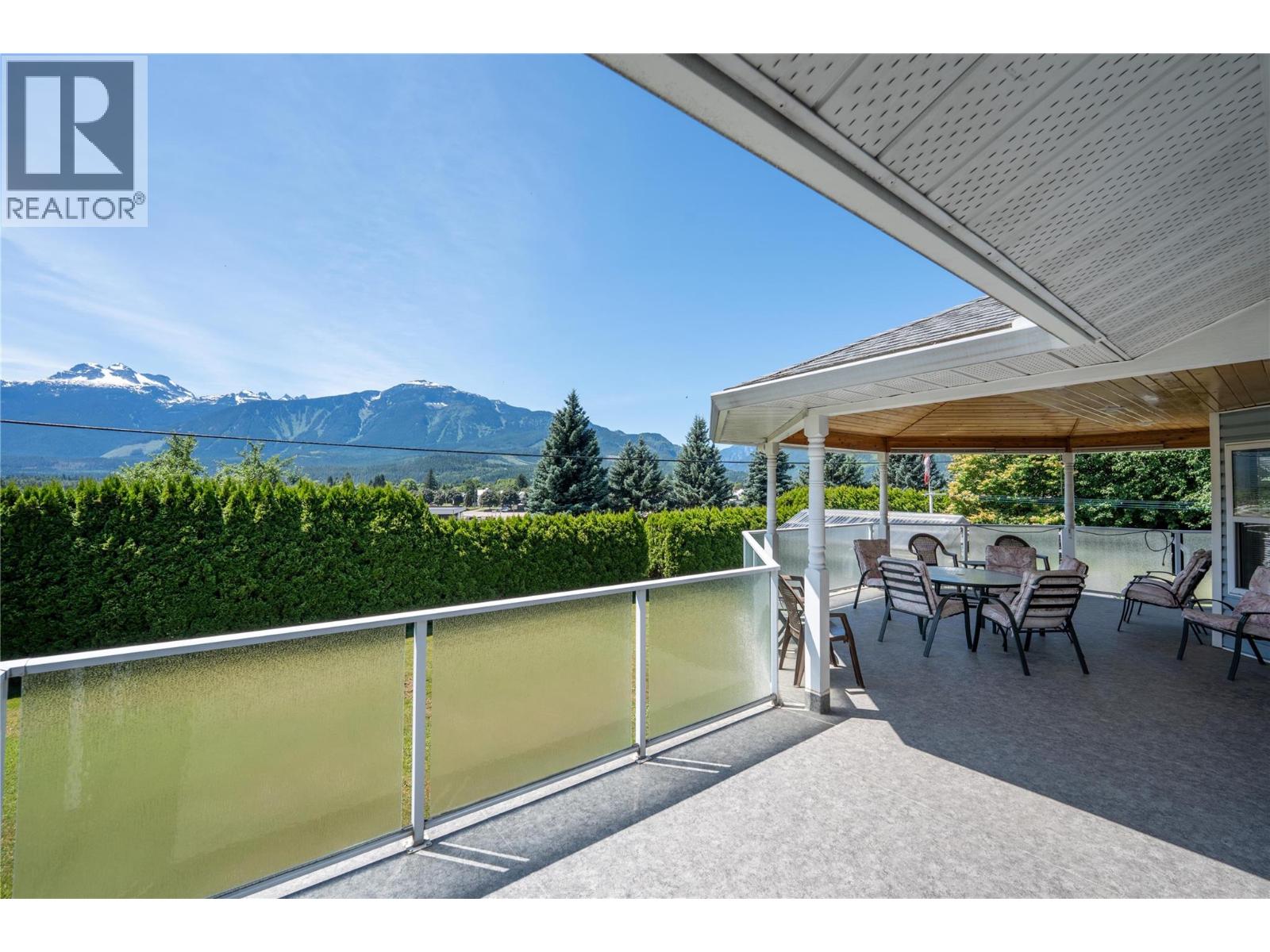 139 Track Street Street E, Revelstoke