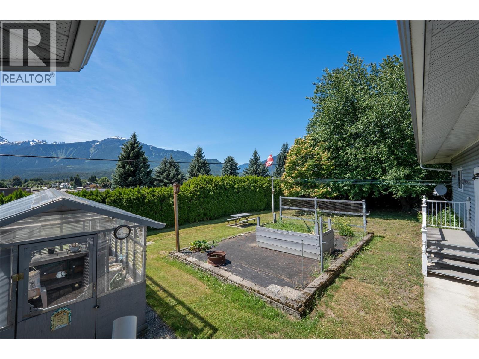 139 Track Street Street E, Revelstoke