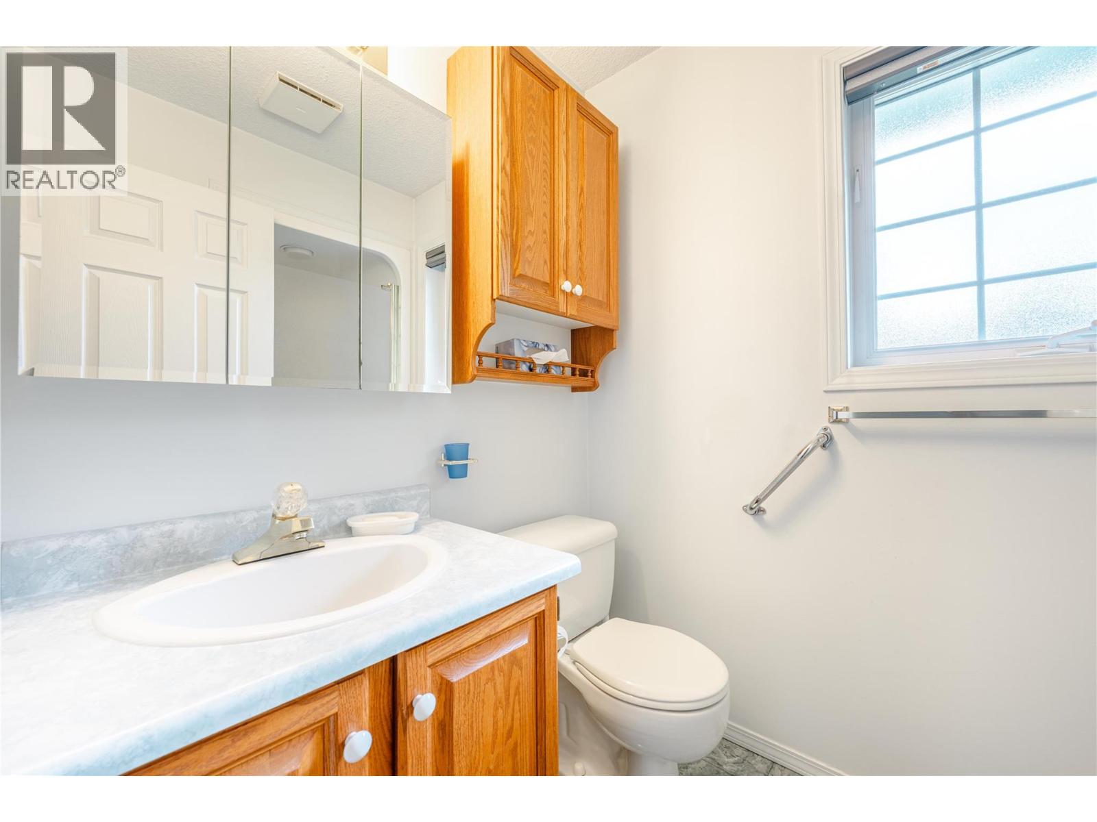 139 Track Street Street E, Revelstoke