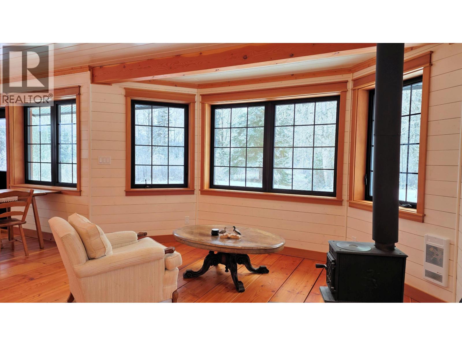 30 SEVENTEEN MILE Road, Hazelton