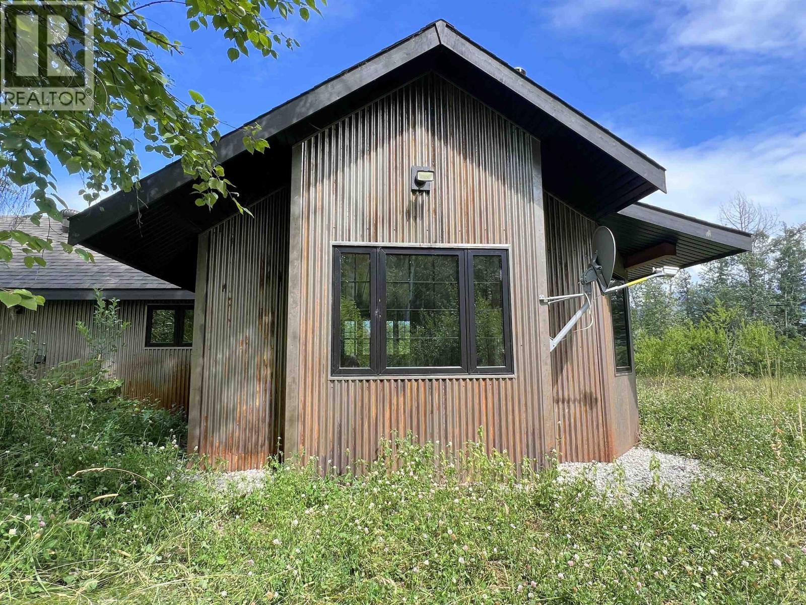 30 SEVENTEEN MILE Road, Hazelton