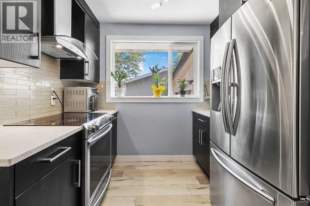 Single Family House Bungalow for Sale in  Foritana Road SE Forest Heights Calgary 