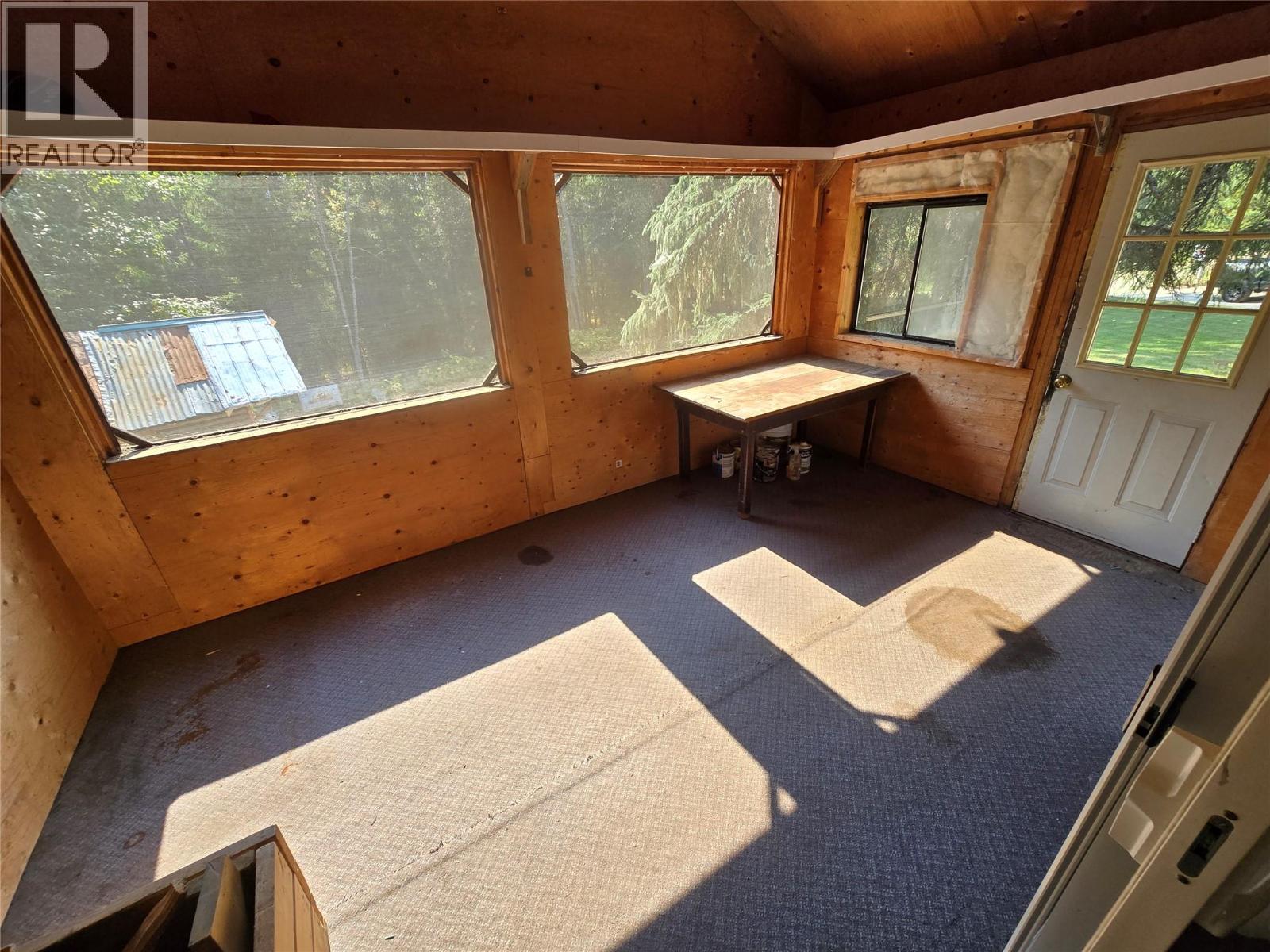 404 Haywood Road - 19