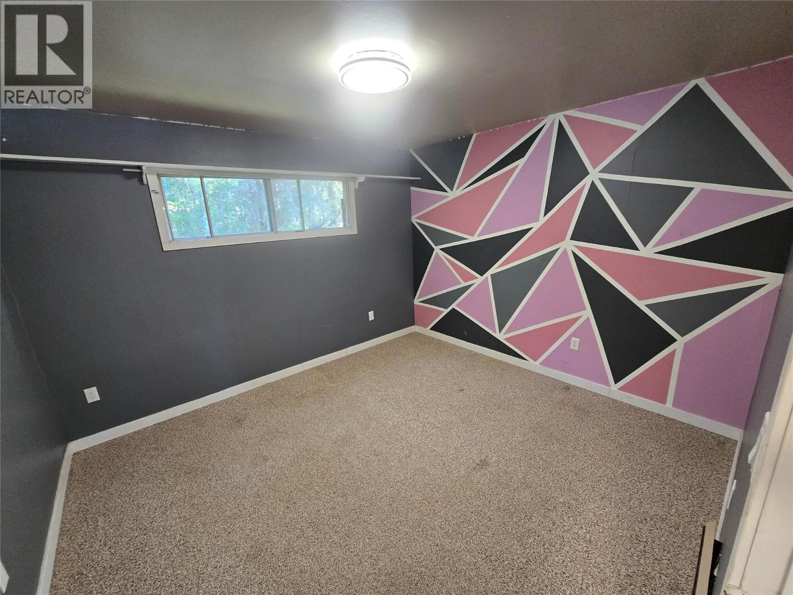 404 HAYWOOD ROAD - 10