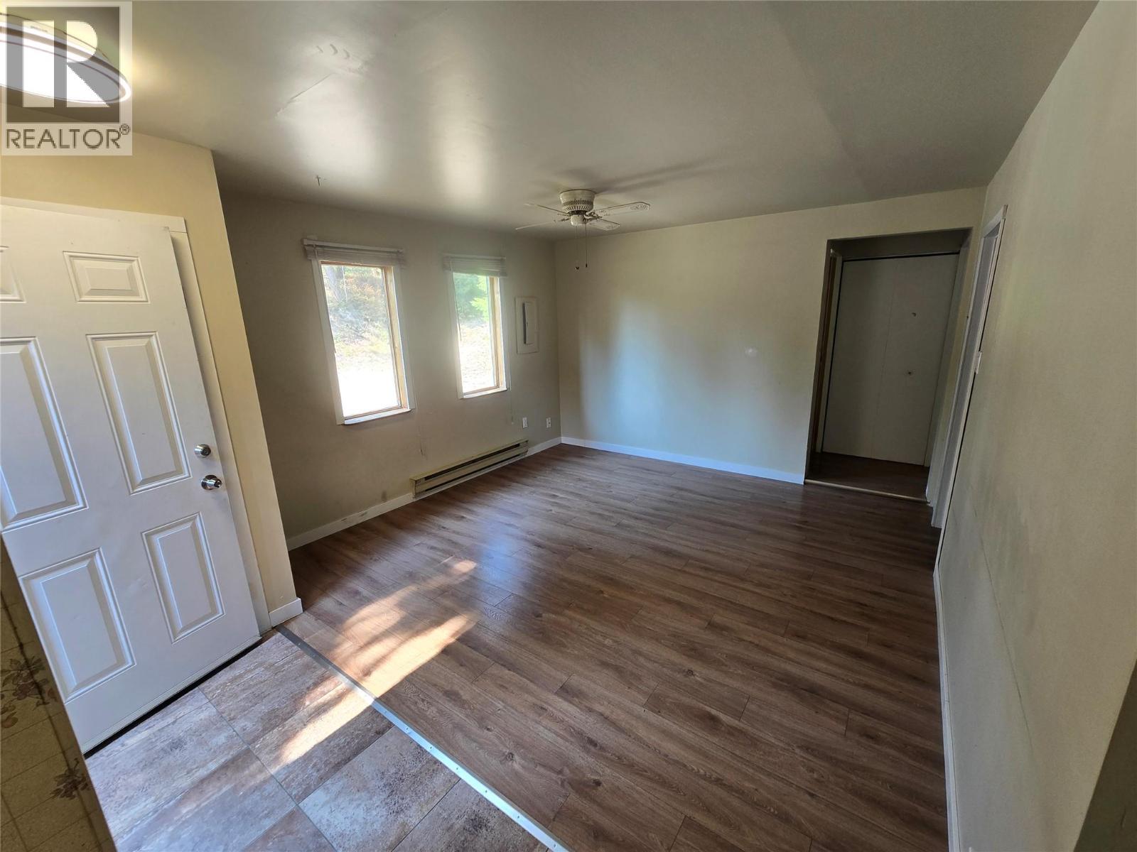 404 HAYWOOD ROAD - 6