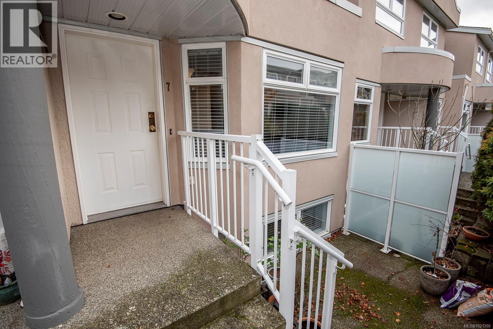 7 478 Culduthel Road, Saanich