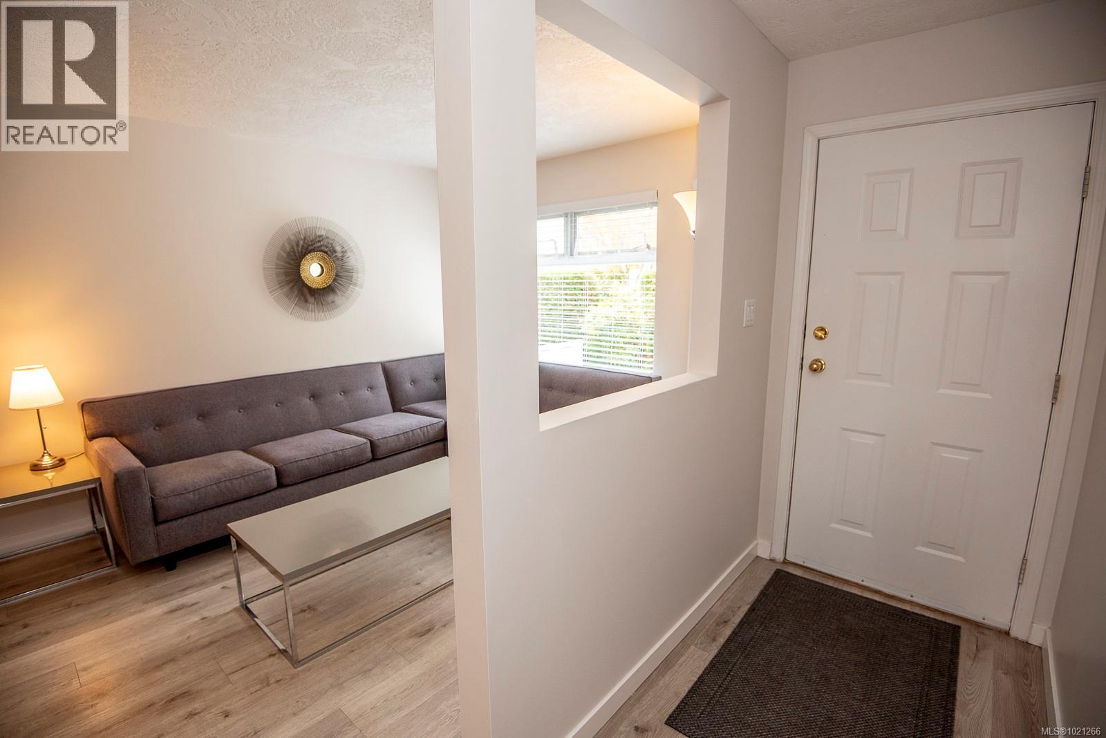 7 478 Culduthel Road, Saanich