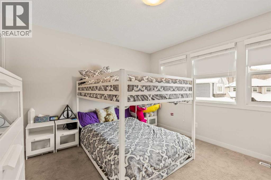 Single Family House for Sale in  Crestridge Mews SW Crestmont Calgary 