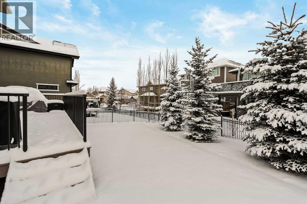 Single Family House for Sale in  Crestridge Mews SW Crestmont Calgary 