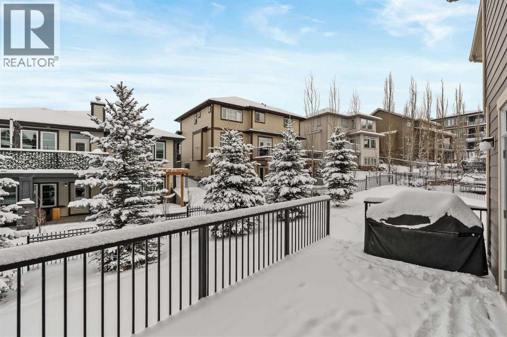 Single Family House for Sale in  Crestridge Mews SW Crestmont Calgary 