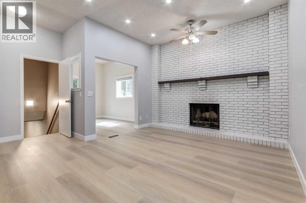 Single Family House Bungalow for Sale in  Hawkhill Way NW Hawkwood Calgary 