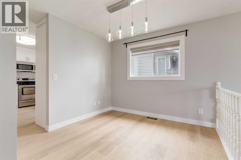 Single Family House Bungalow for Sale in  Hawkhill Way NW Hawkwood Calgary 