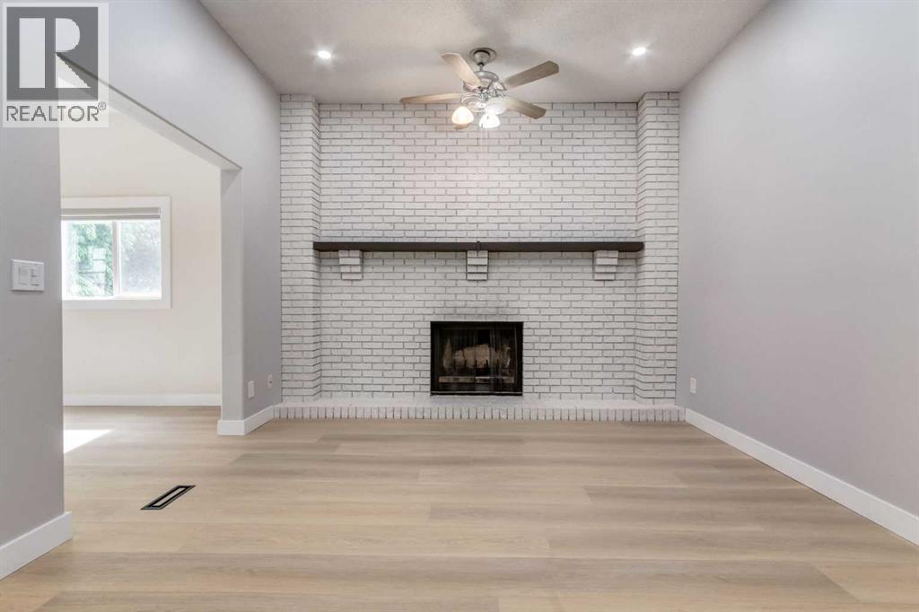 Single Family House Bungalow for Sale in  Hawkhill Way NW Hawkwood Calgary 