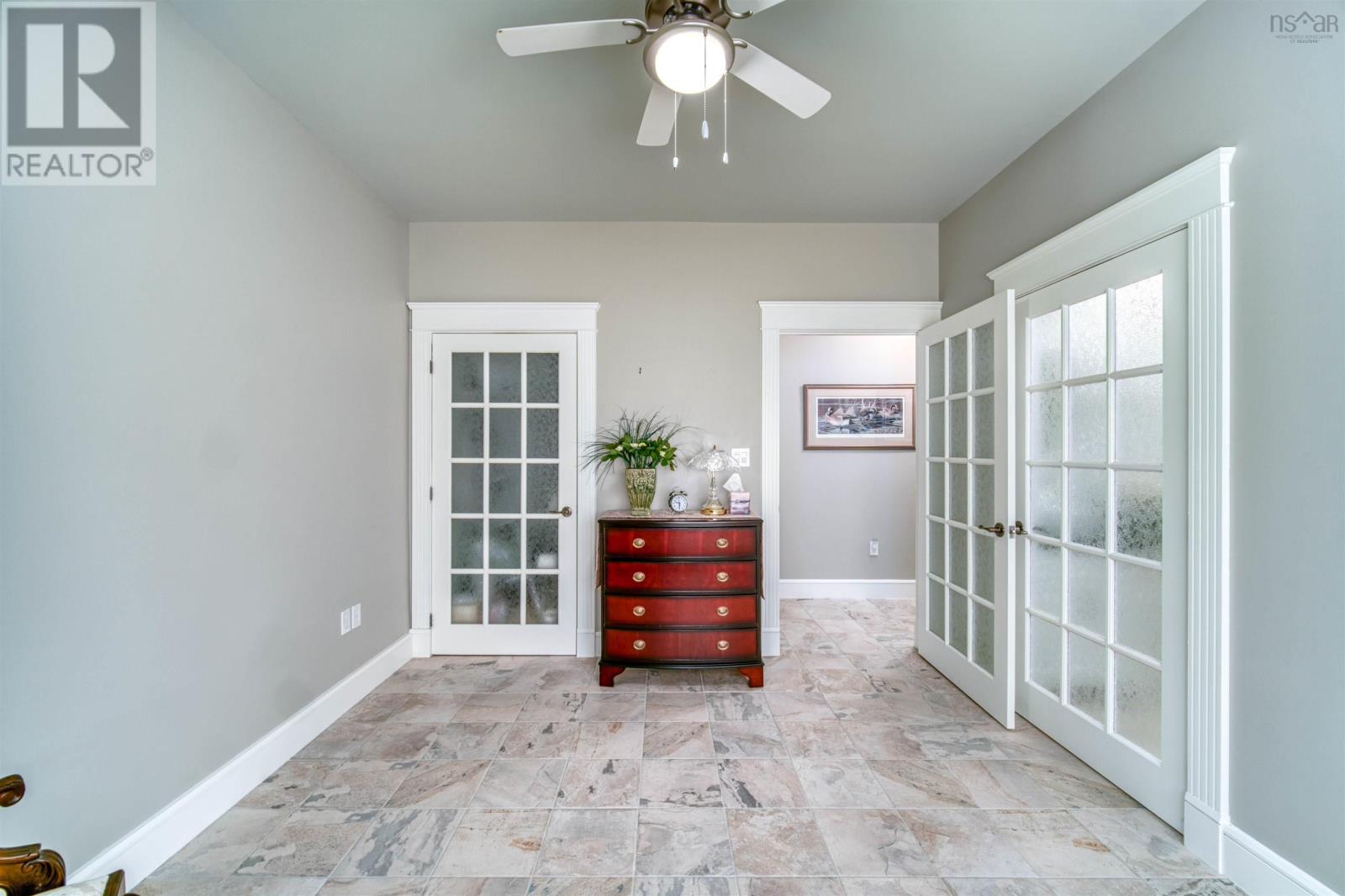 409 Aulenback Point Road - 38