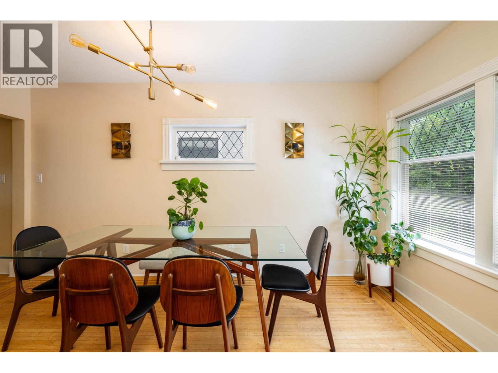 4343 11TH AVENUE, Vancouver