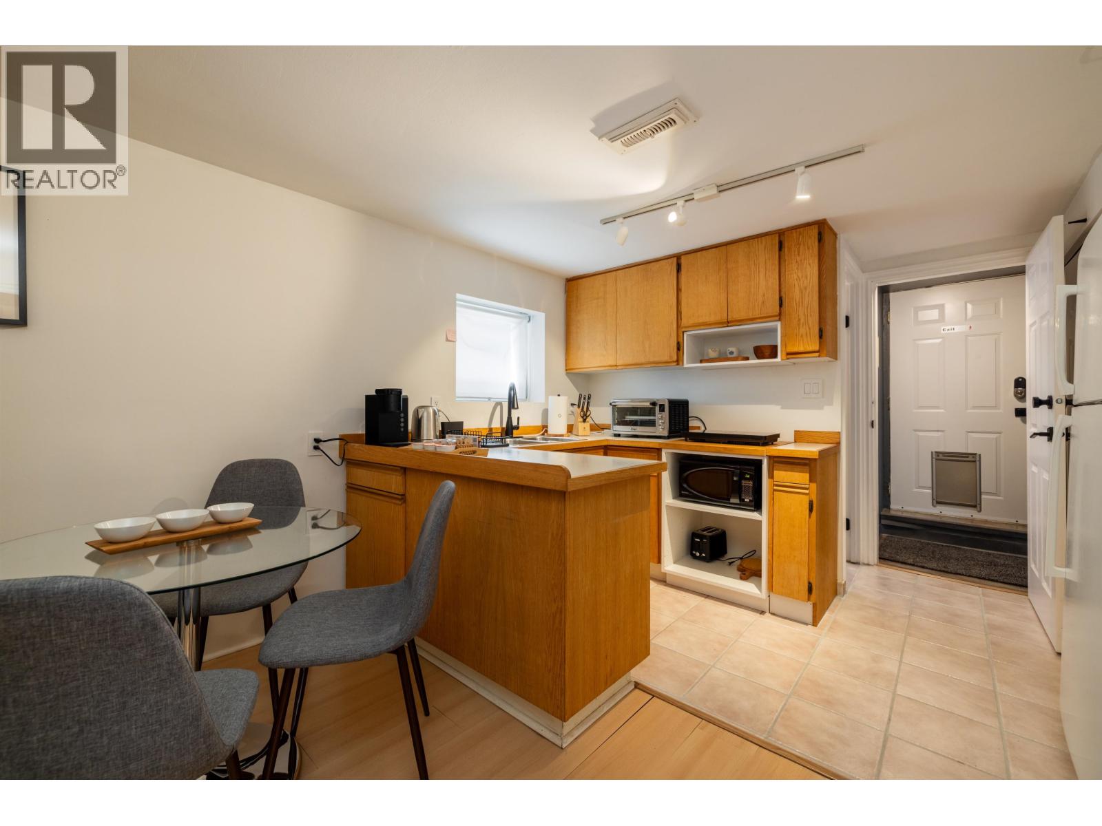 4343 11TH AVENUE, Vancouver