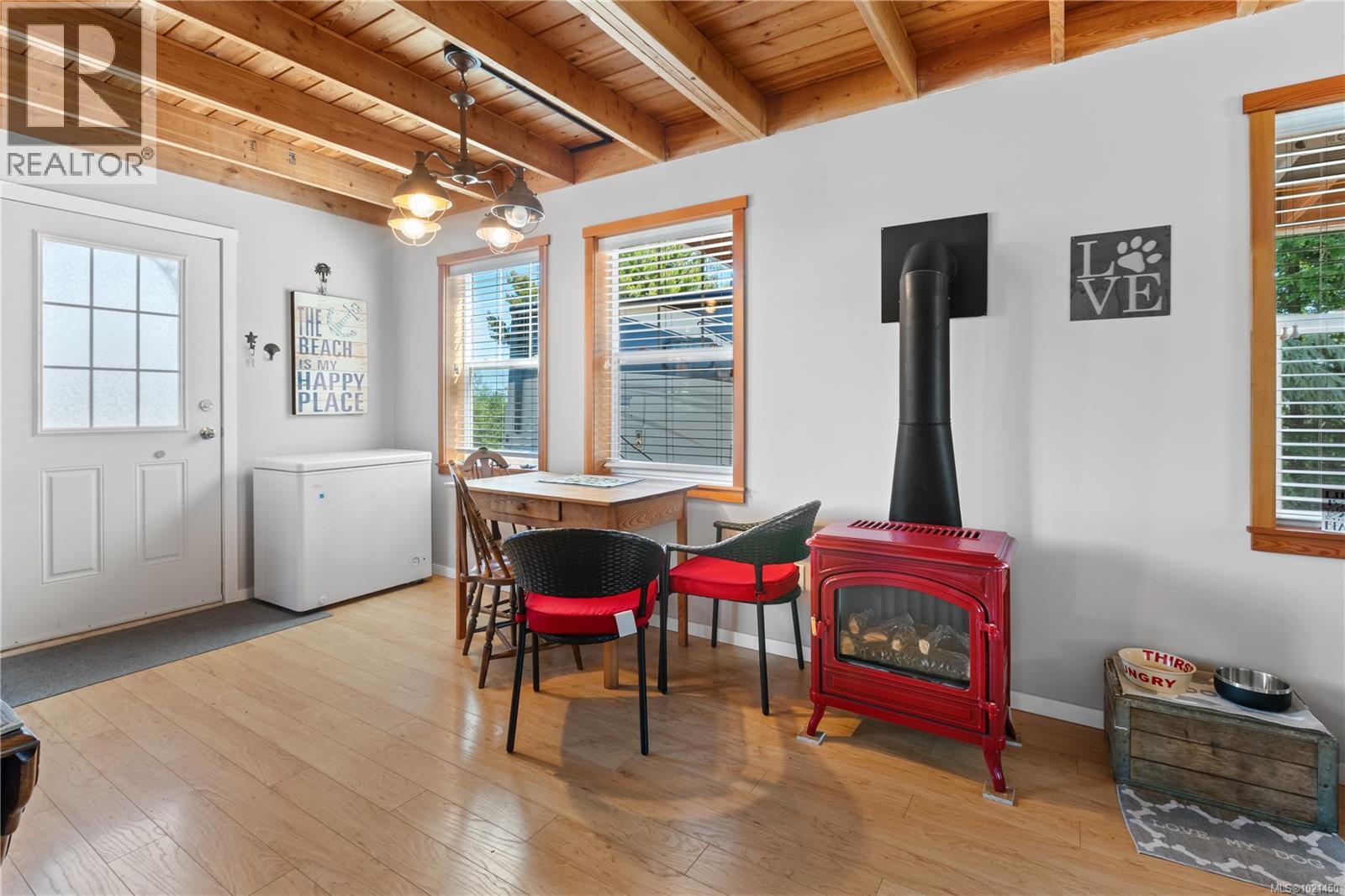 1129 Fifth Ave, Ucluelet