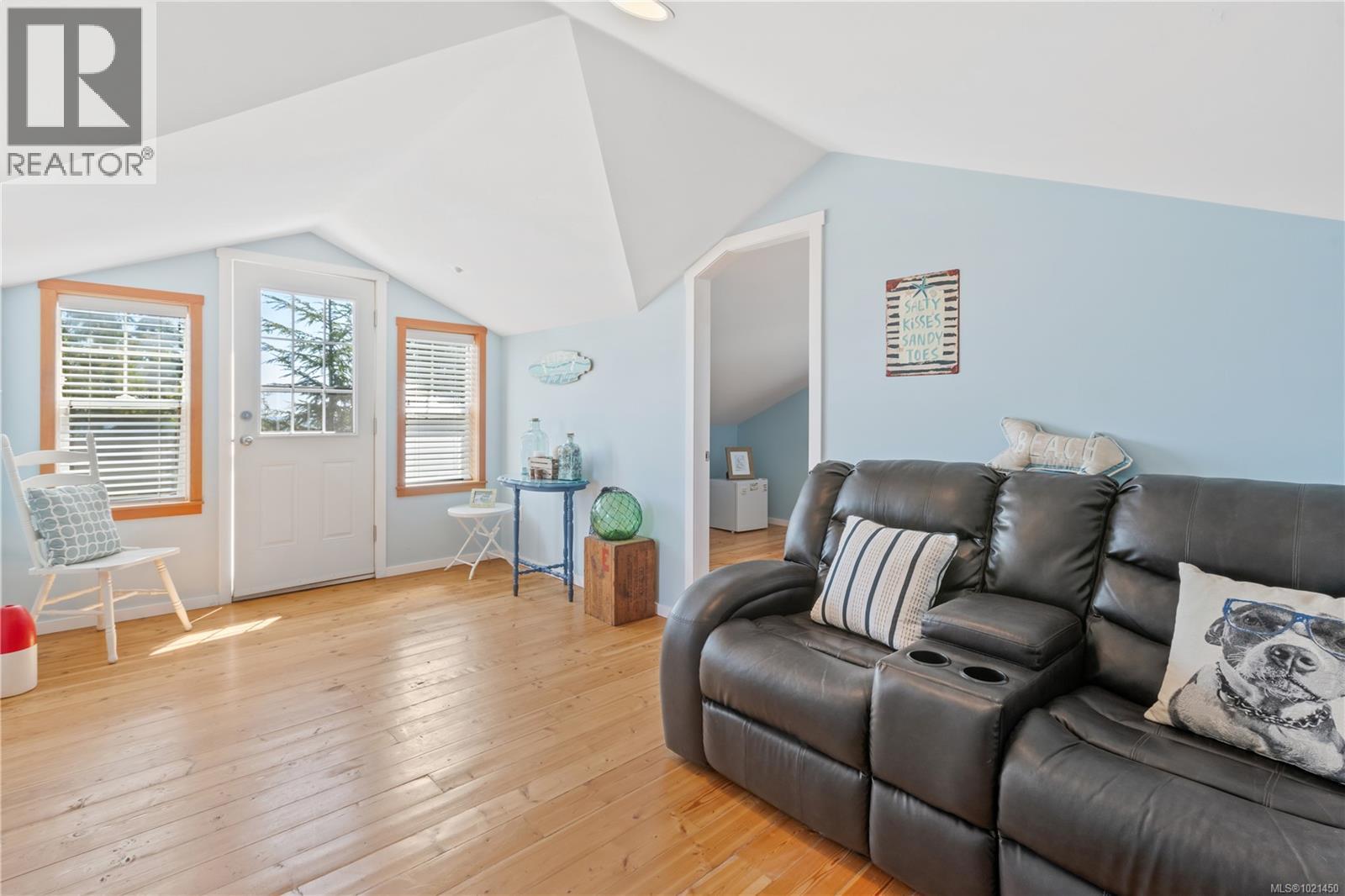 1129 Fifth Ave, Ucluelet