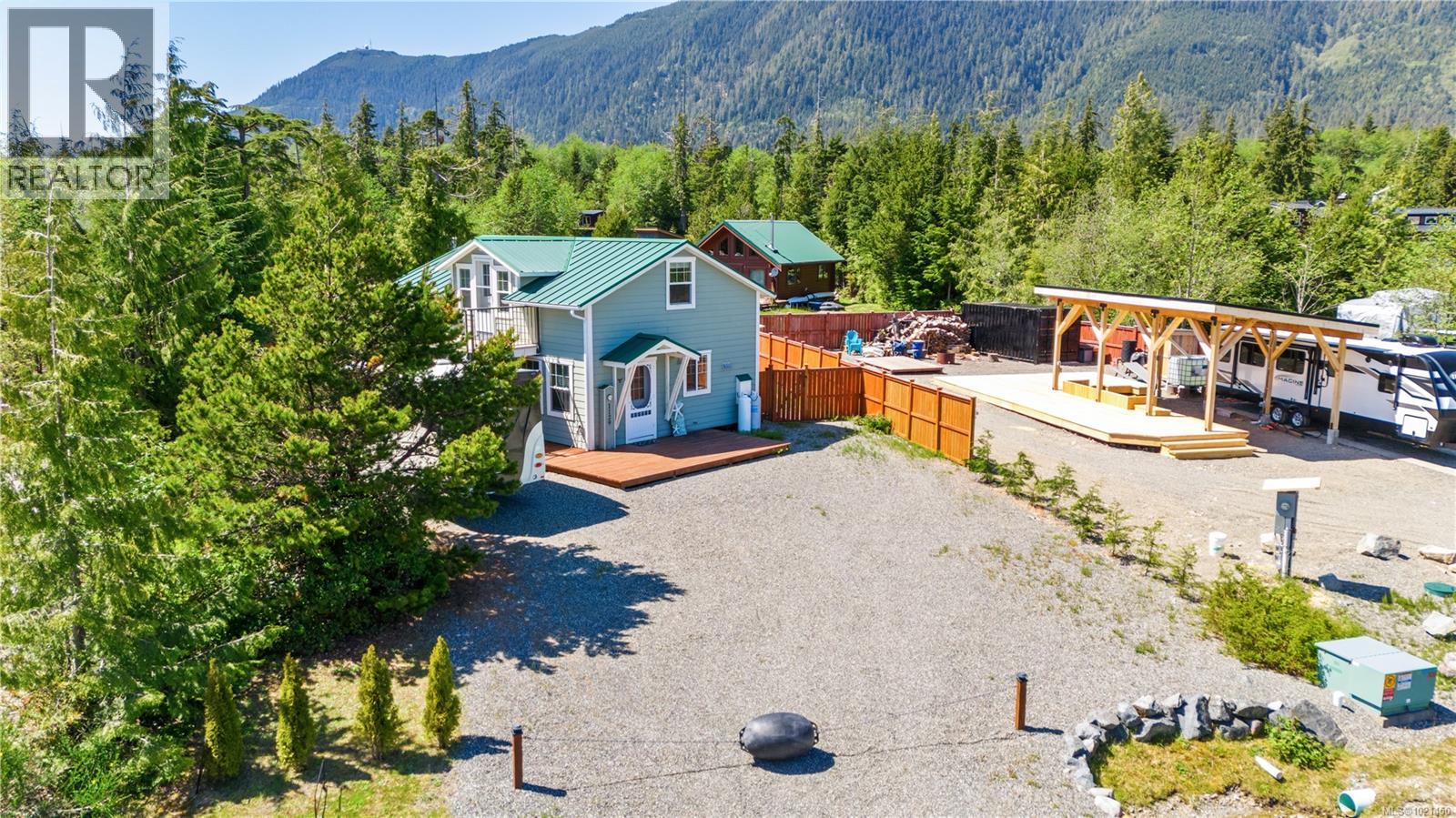 1129 Fifth Ave, Ucluelet
