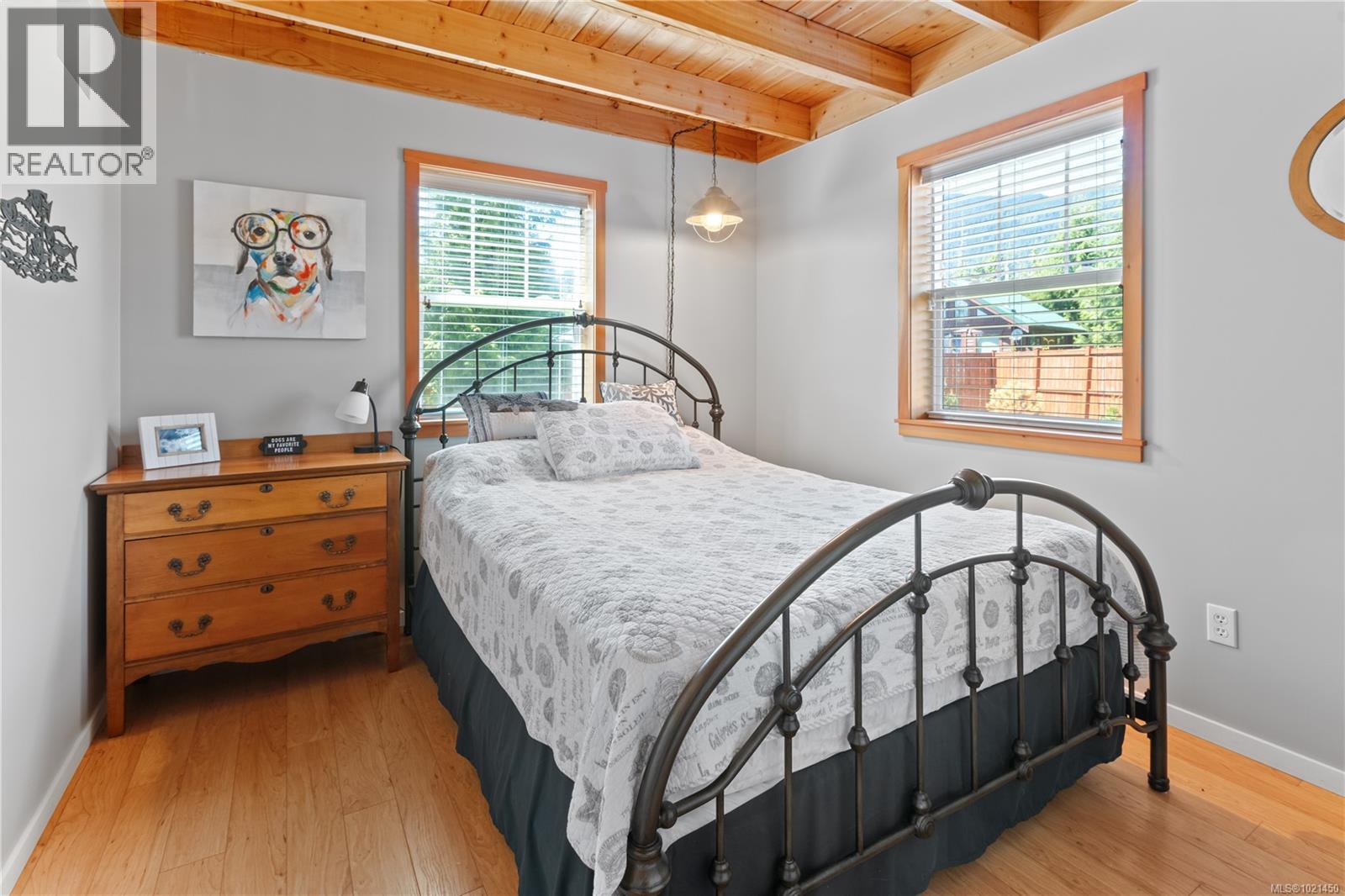 1129 Fifth Ave, Ucluelet