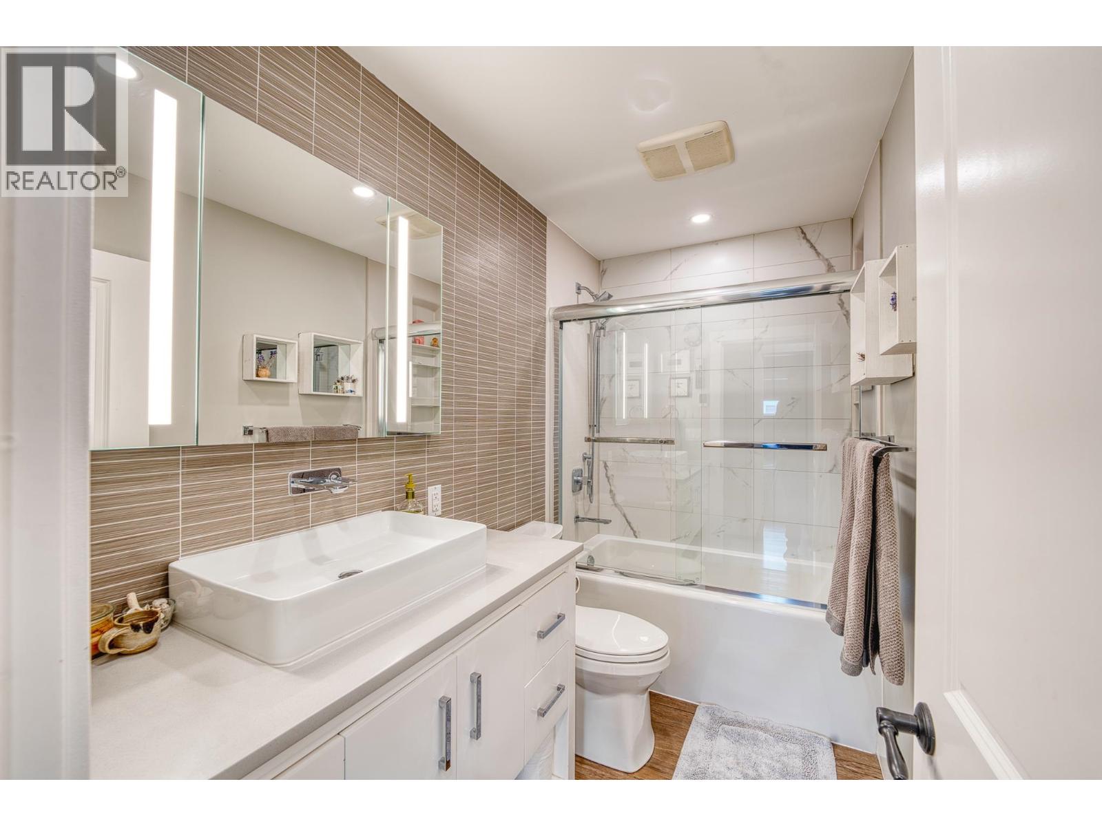 9612 105 AVENUE, Fort St. John