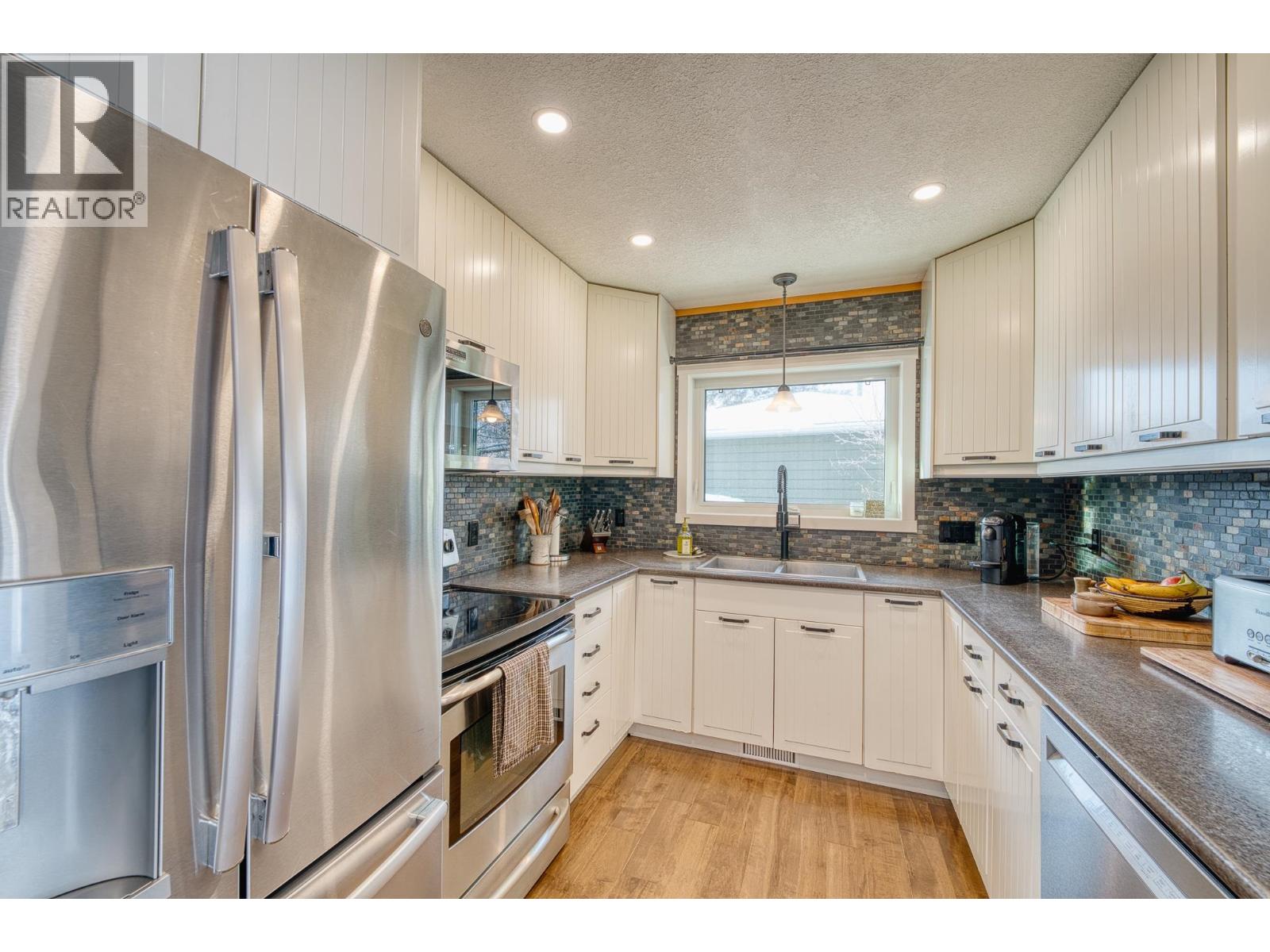 9612 105 AVENUE, Fort St. John