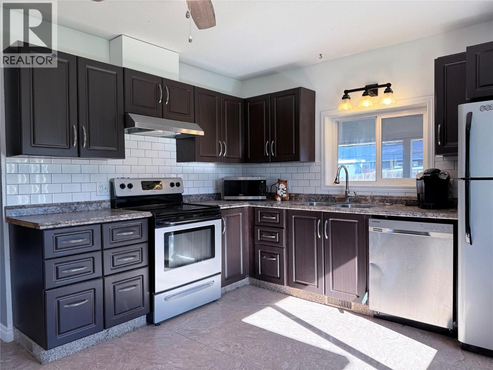 917 4A Street S - 6