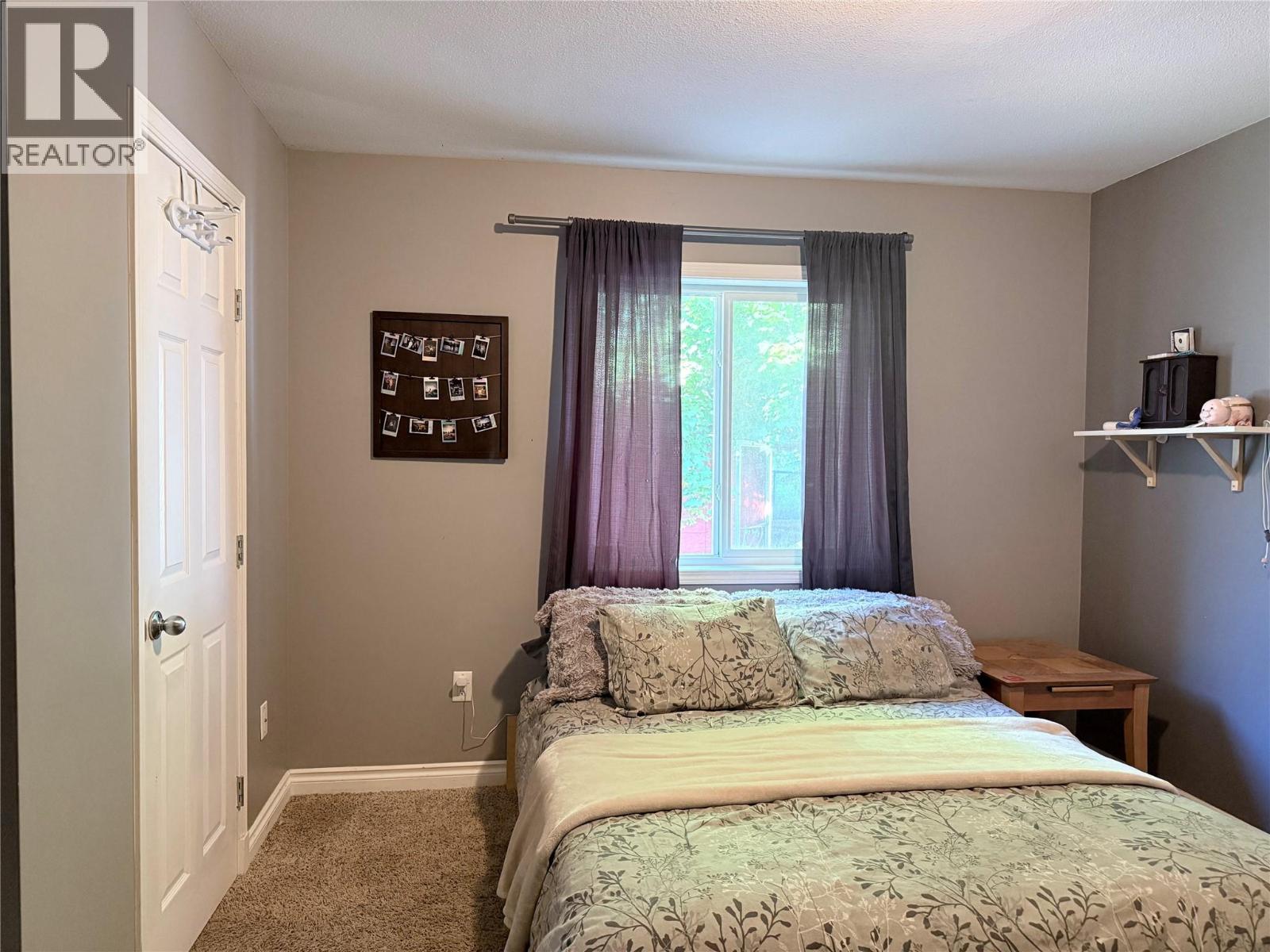 917 4A Street S, Cranbrook