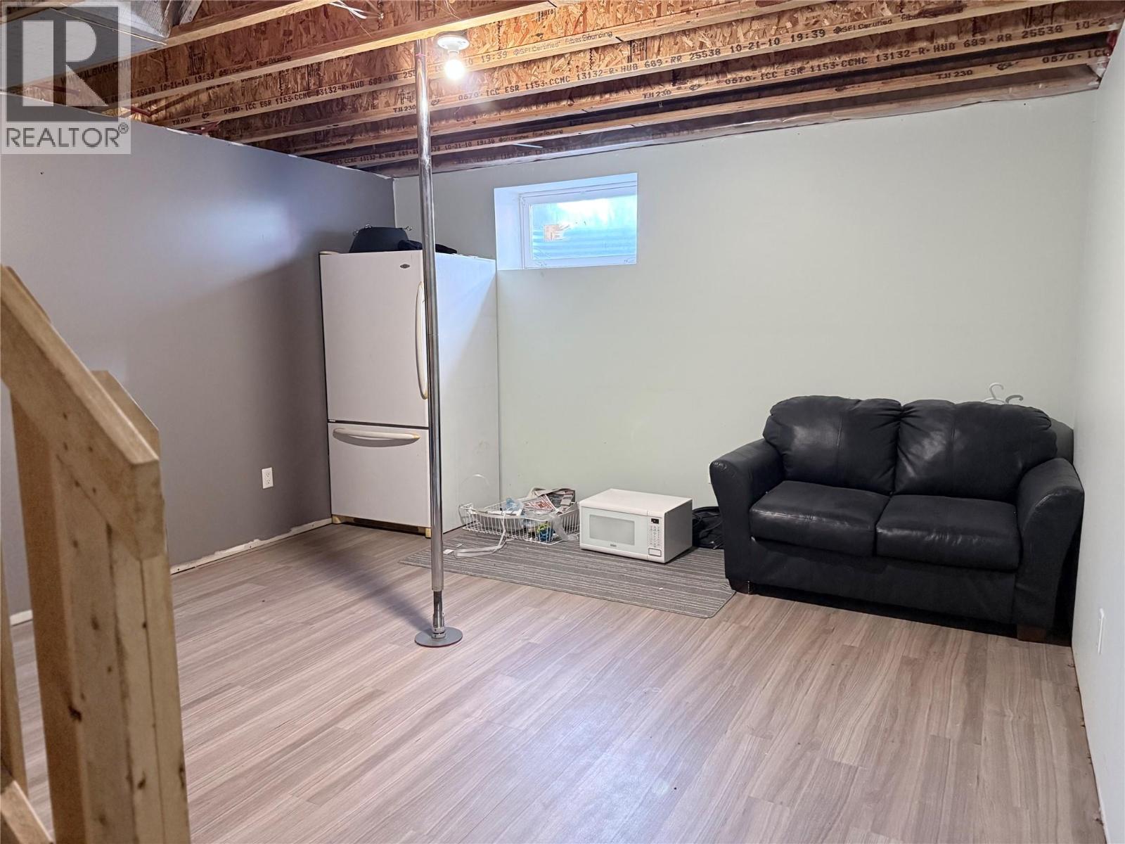 917 4A Street S - 31