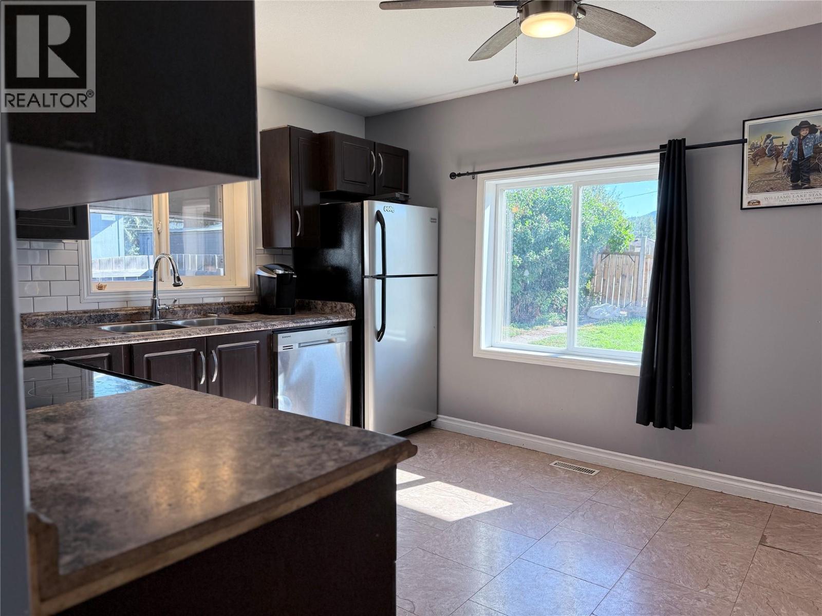 917 4A Street S, Cranbrook