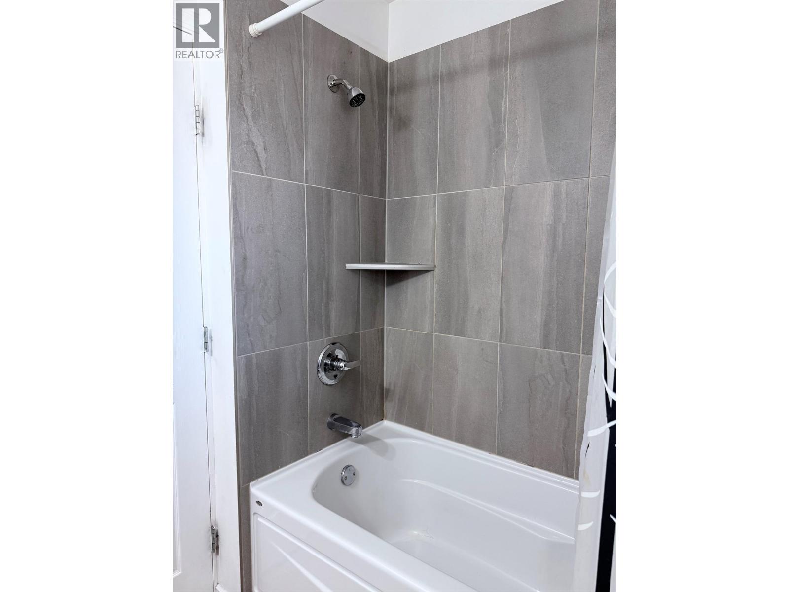 917 4A Street S, Cranbrook