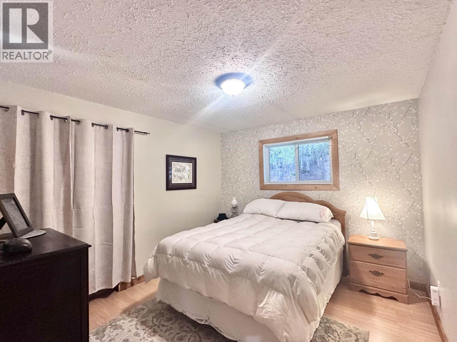 310 MOUNTAIN VIEW ROAD, McBride