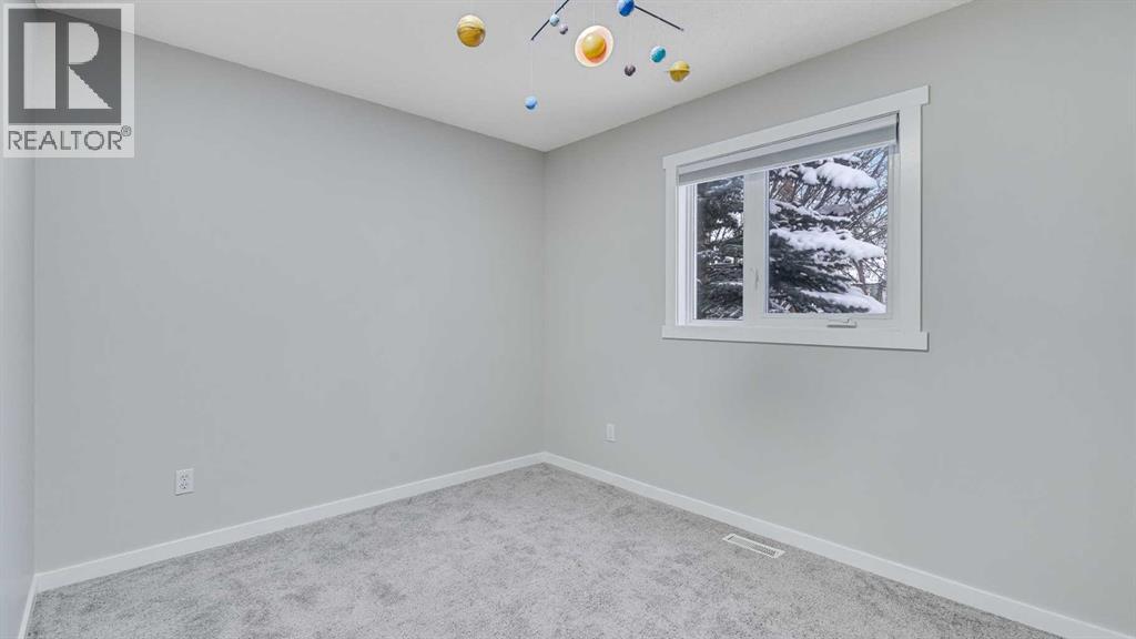 Single Family House for Sale in  Sierra Morena Road SW Signal Hill Calgary 