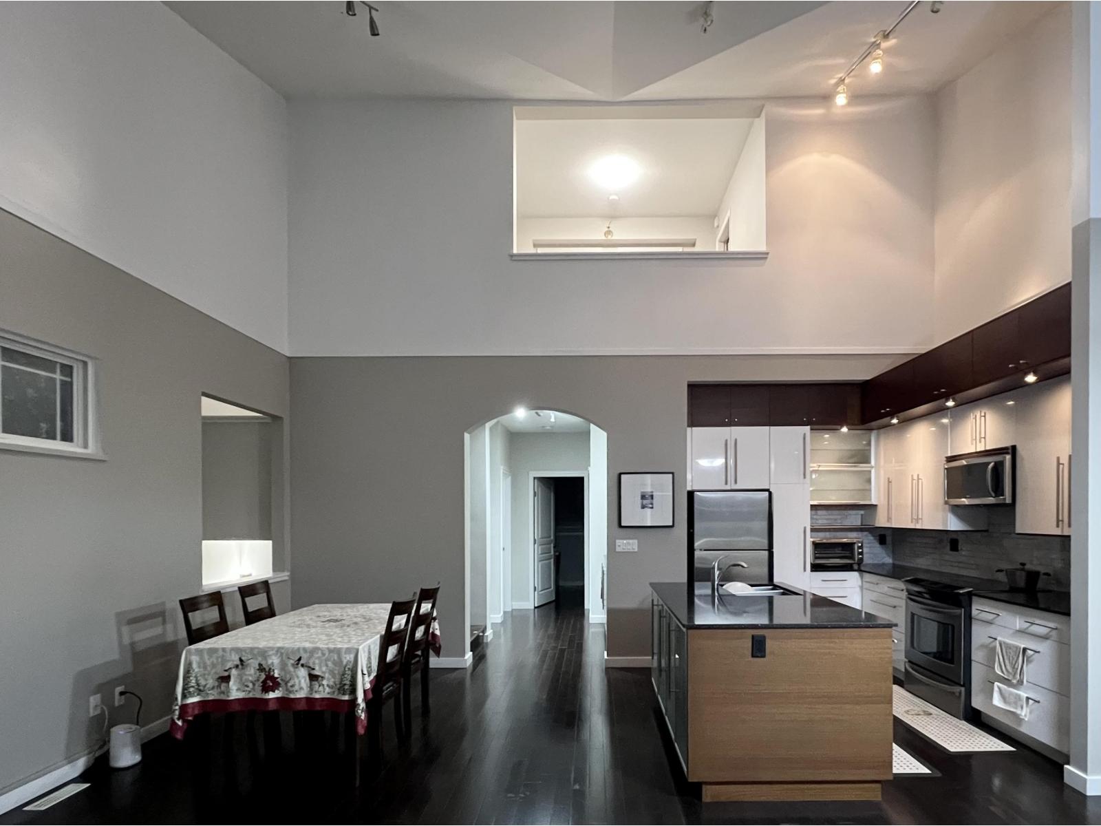 3 2588 152 STREET, Surrey