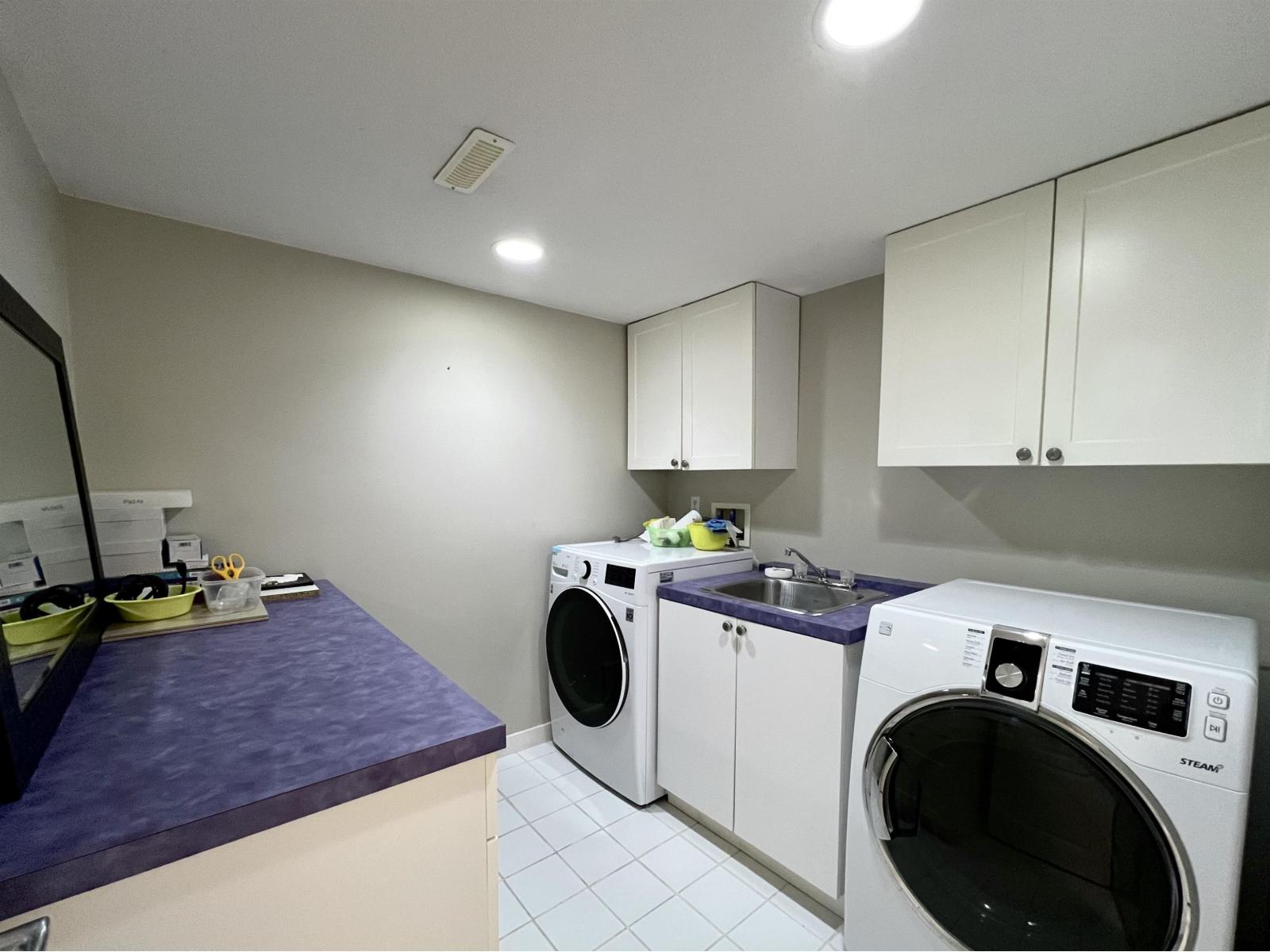 3 2588 152 STREET, Surrey