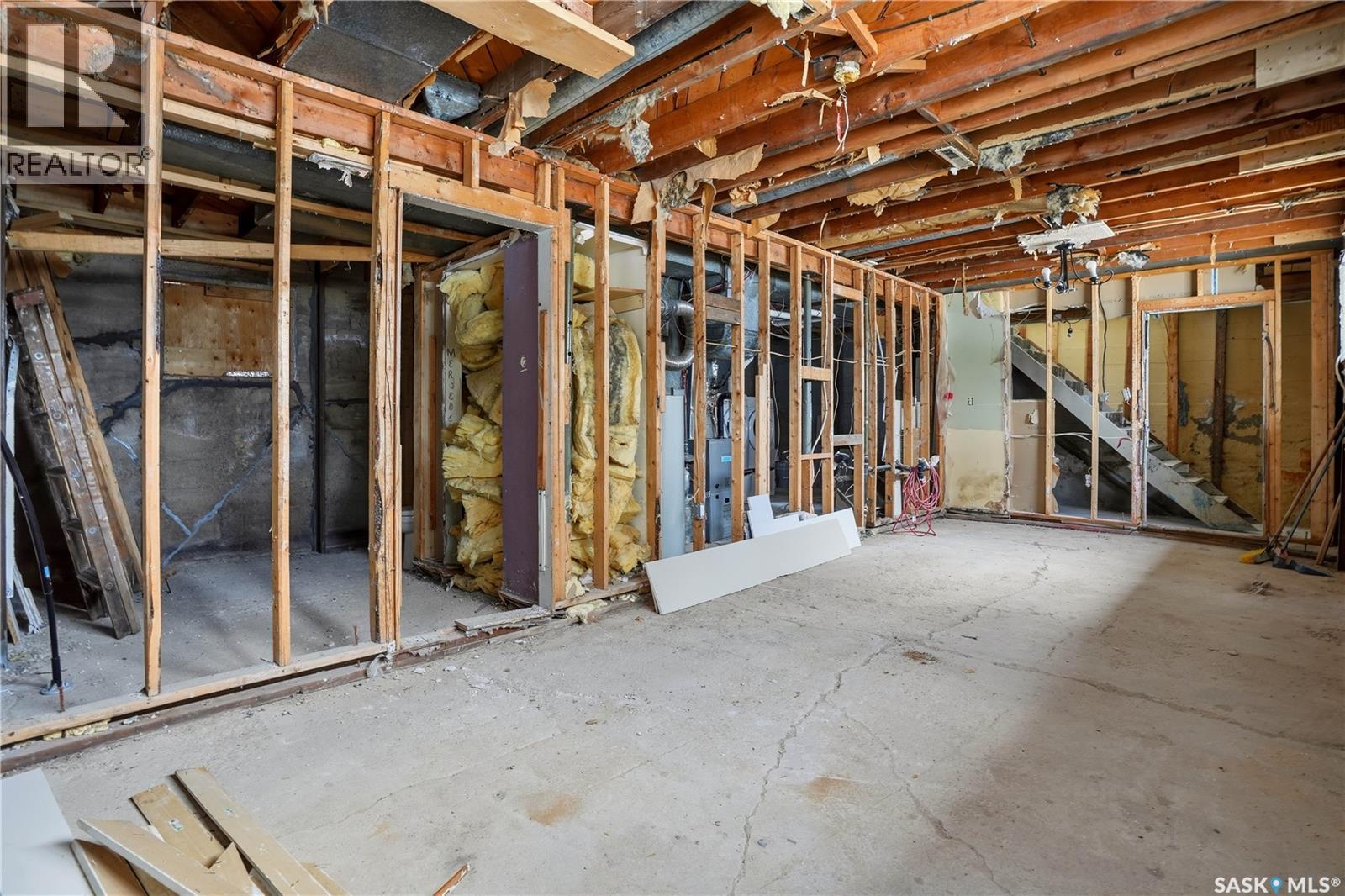 Single Family House Bungalow for Sale in  Royal STREET Regina 