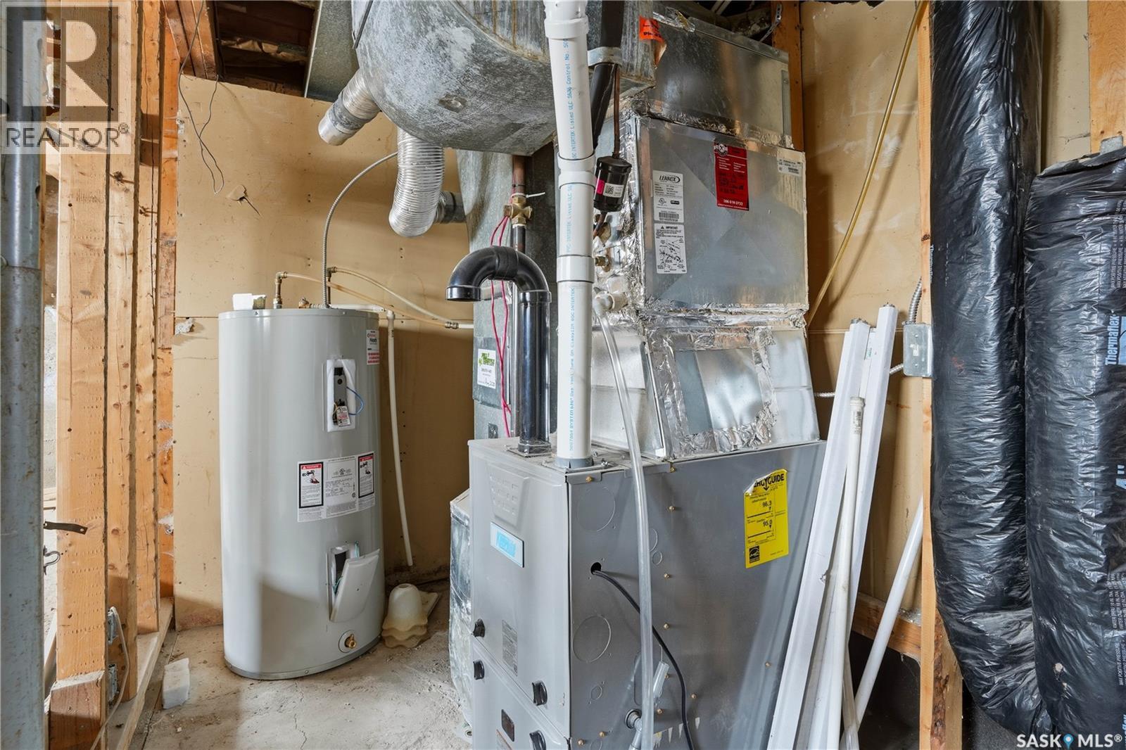 Single Family House Bungalow for Sale in  Royal STREET Regina 