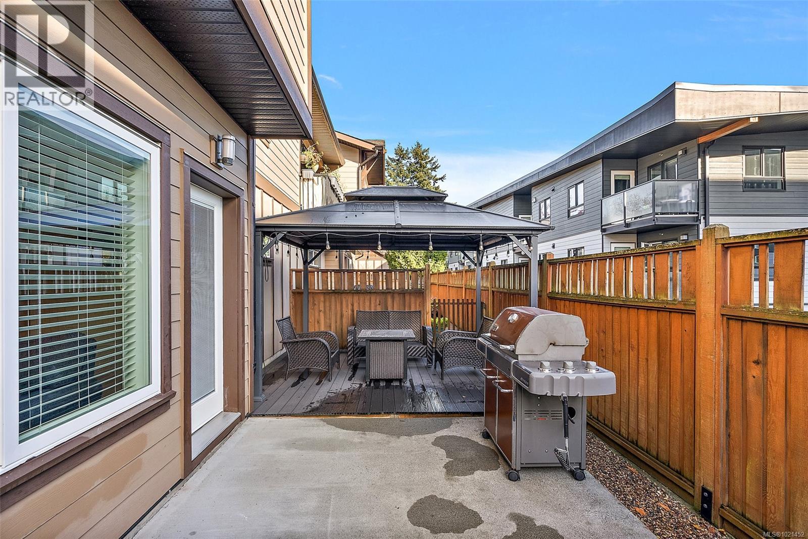 6 1893 Prosser Road, Central Saanich