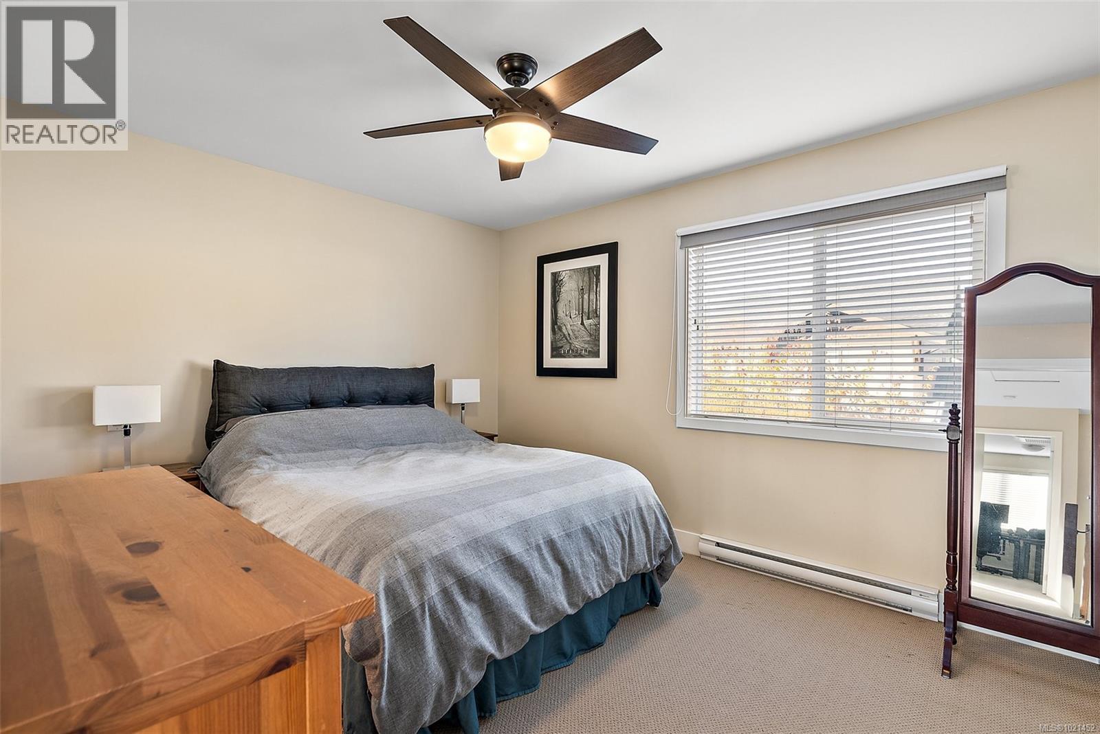 6 1893 Prosser Road, Central Saanich