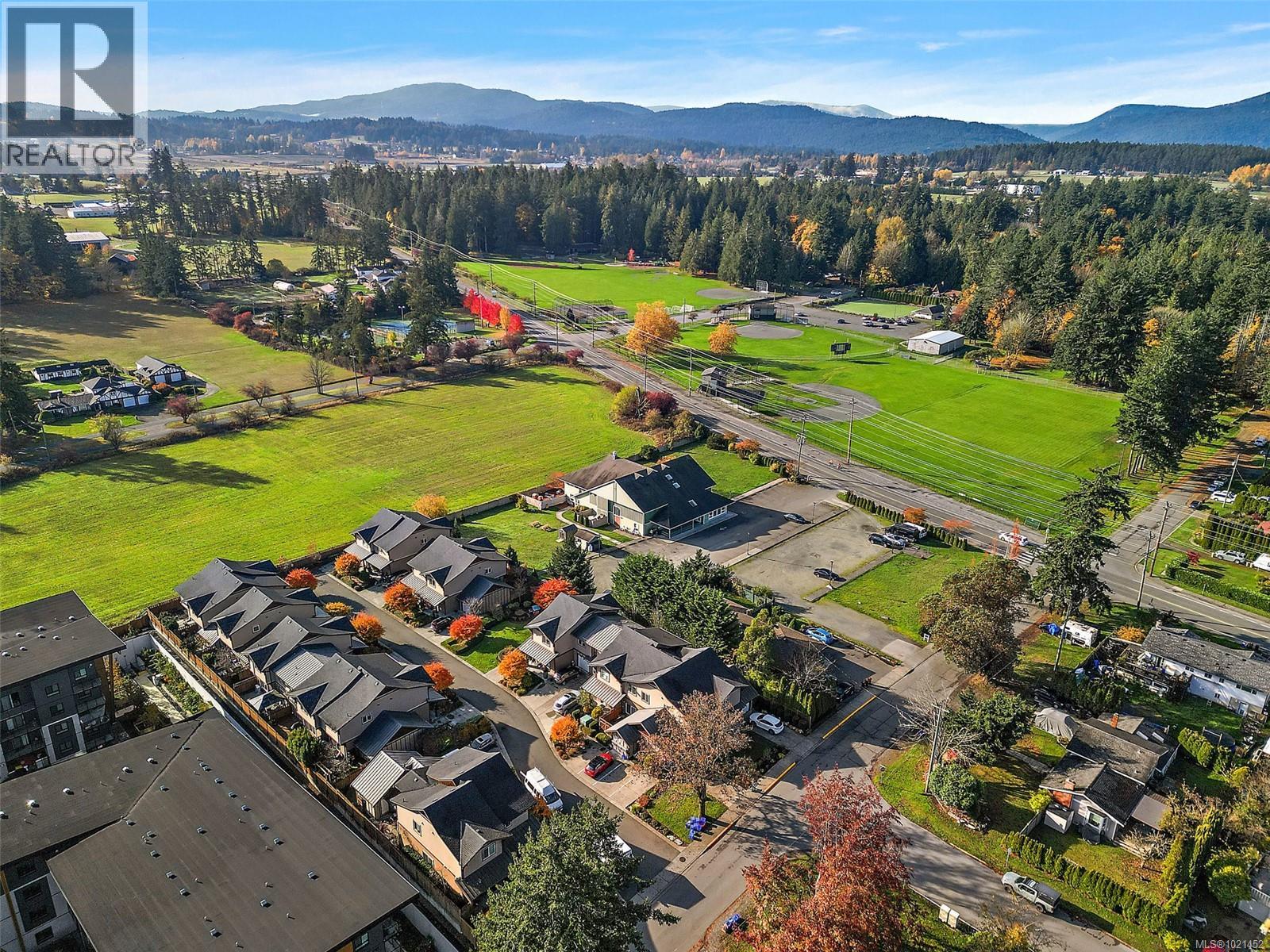 6 1893 Prosser Road, Central Saanich