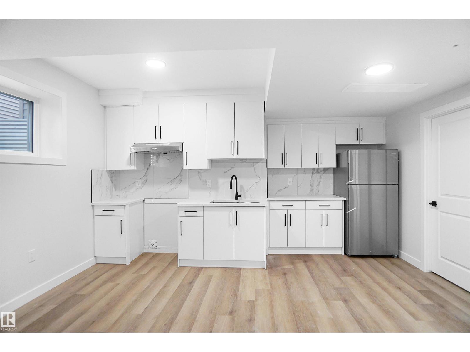 4007 41 ST, Beaumont