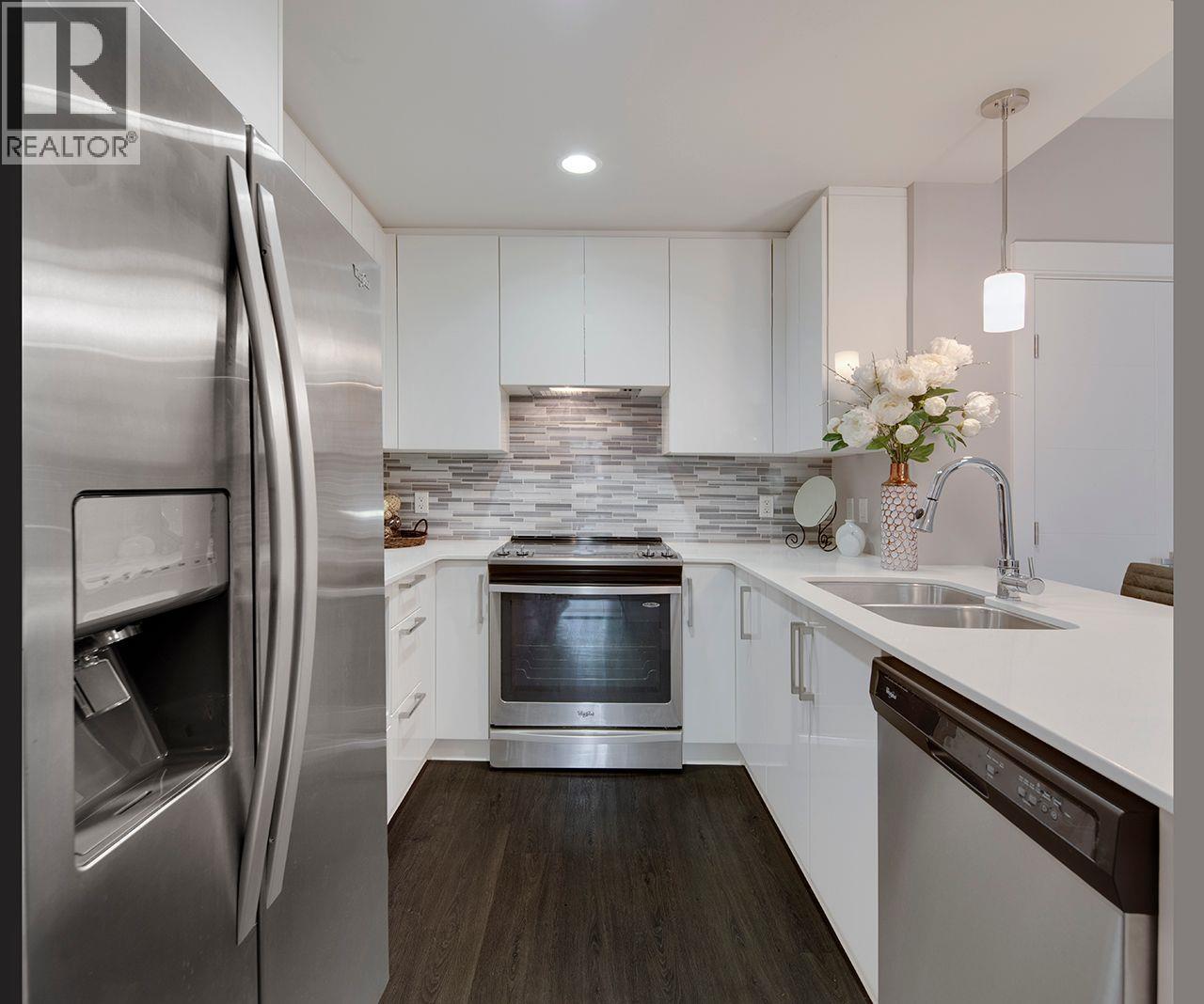 510 2495 WILSON AVENUE, Port Coquitlam