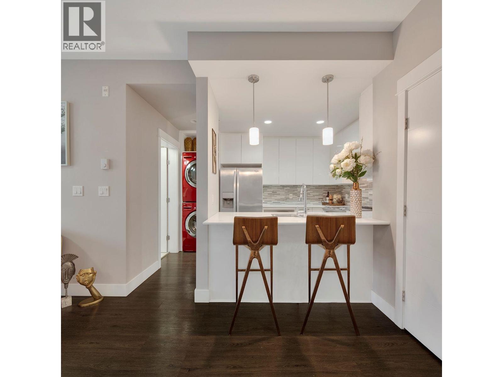 510 2495 WILSON AVENUE, Port Coquitlam