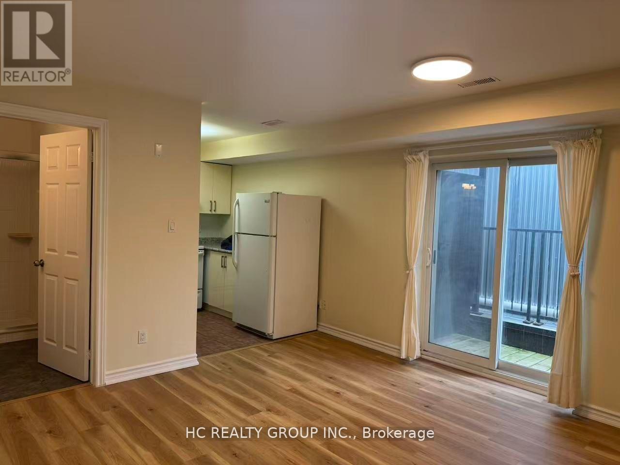 2 - 1606 QUEEN STREET E - Photo 2 of 7, Toronto (Greenwood-Coxwell), Ontario