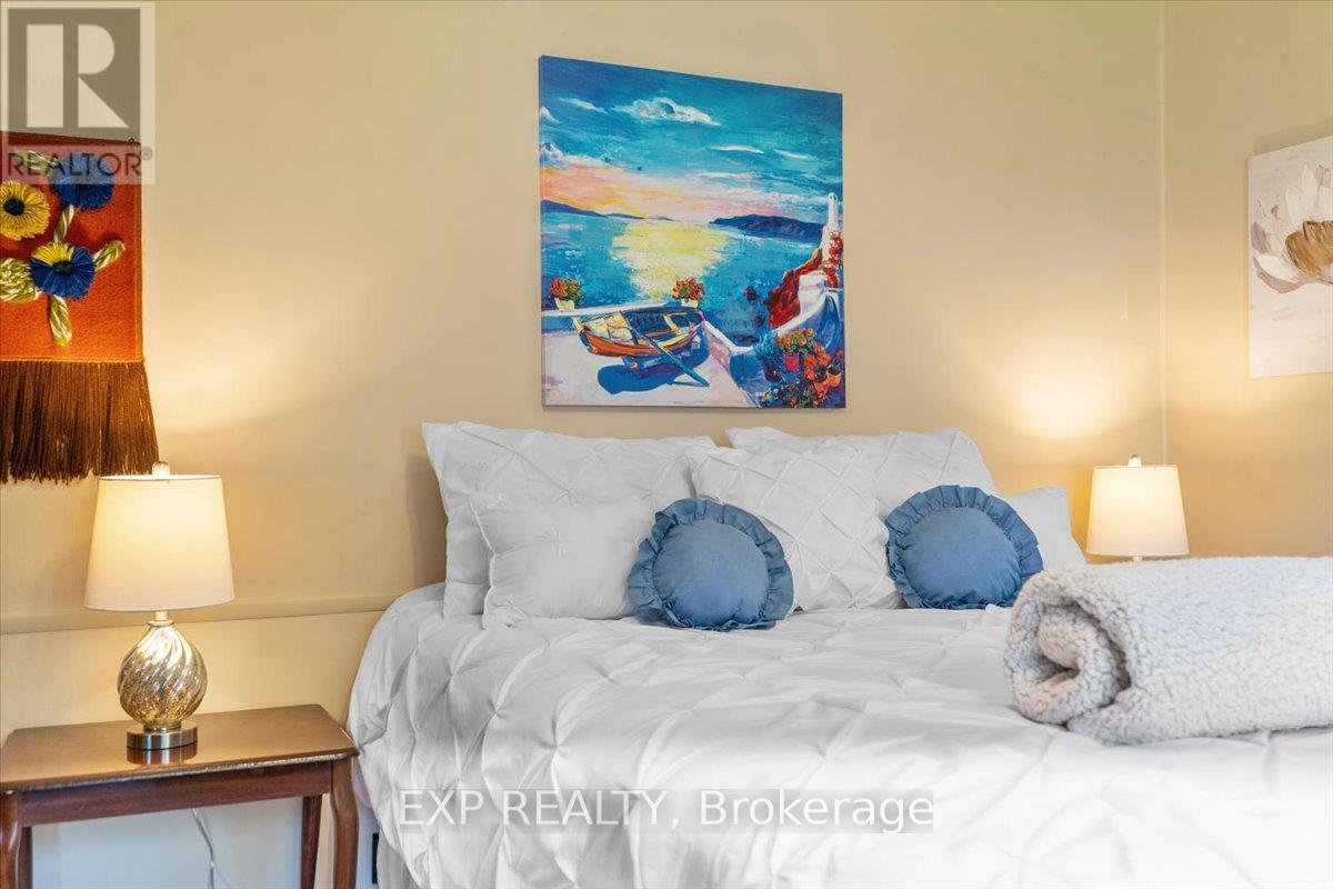 36 JUNO CRESCENT - Photo 4 of 35, Georgina (Sutton & Jackson's Point), Ontario