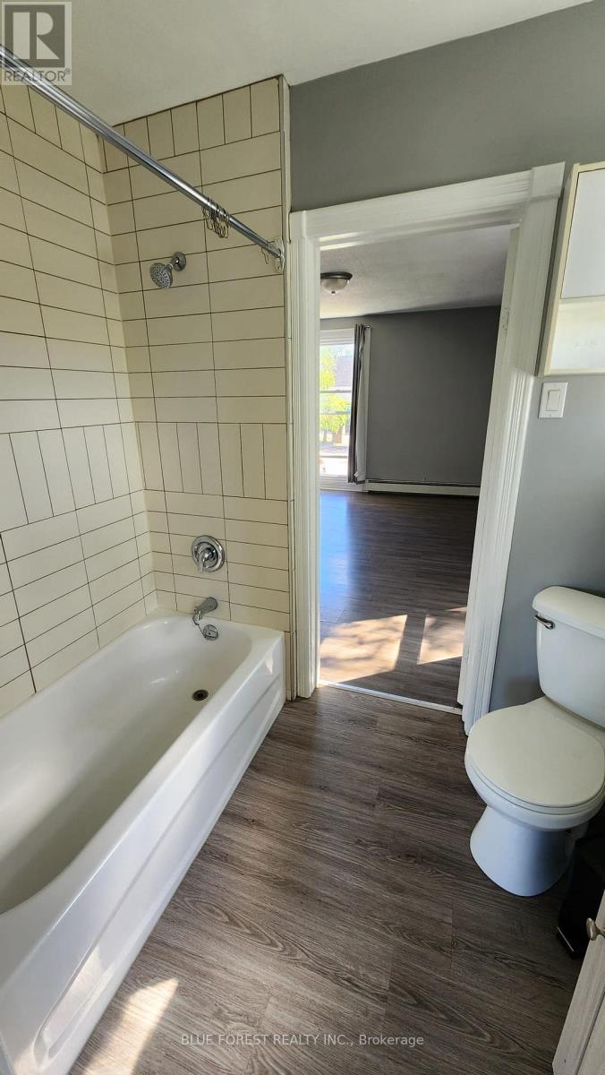 1 HIGH STREET Property Photo