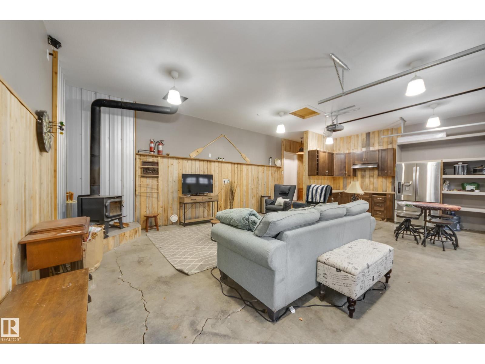 
          304 &amp; 306 53414 Range Road 62
            <br/>
            <span>Rural Lac Ste. Anne County</span>
            , 
            <span>AB</span>
             <span>T7E3M1</span>
         - Photo 31