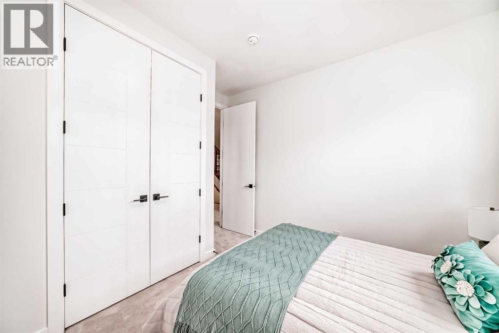 Single Family House for Sale in B Moncton Road NE Winston Heights/Mountview Calgary 