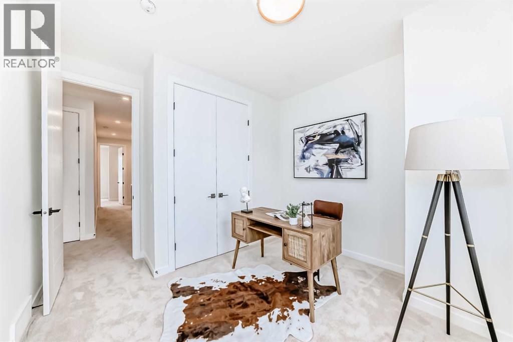 Single Family House for Sale in B Moncton Road NE Winston Heights/Mountview Calgary 