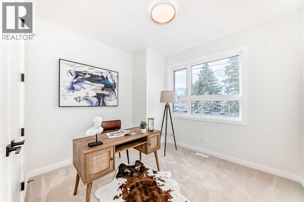 Single Family House for Sale in B Moncton Road NE Winston Heights/Mountview Calgary 